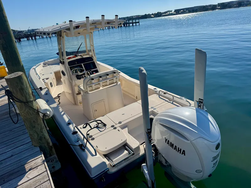 Slide: The Image of Grady-White 251 COASTAL EXPLORER 2021 - 12