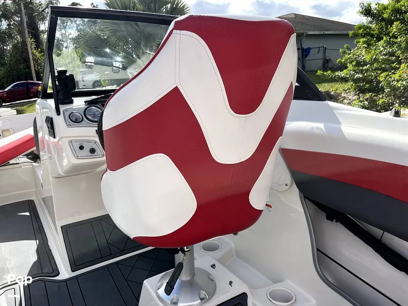 Slide: The Image of Tracker 550TF 2016 - 13635690