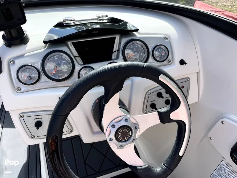 Slide: The Image of Tracker 550TF 2016 - 13635693