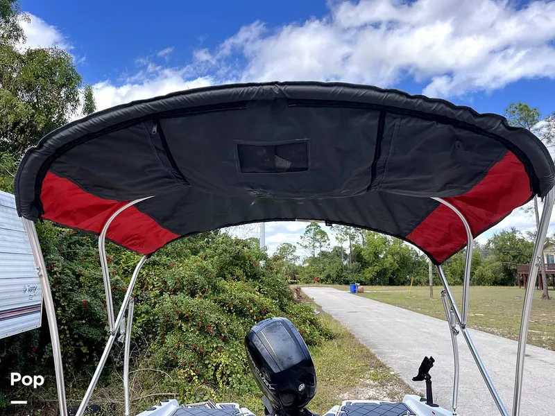 Slide: The Image of New Bimini Top - 13635710