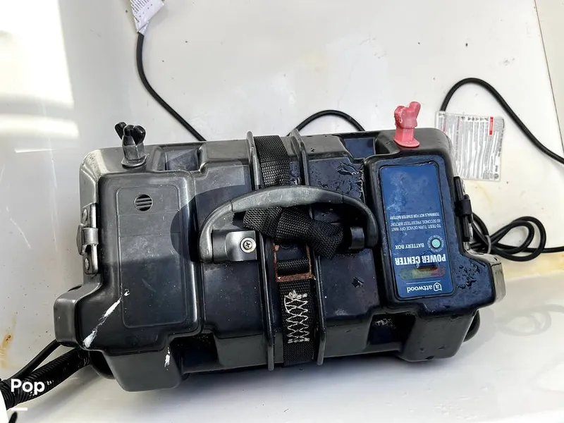 Slide: The Image of Tracker 550TF 2016 - 13635415