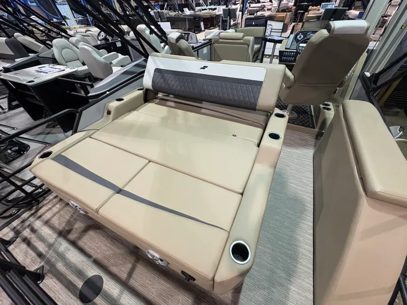 Slide: The Image of Starcraft SLS 3 Q DH 2026 - 14