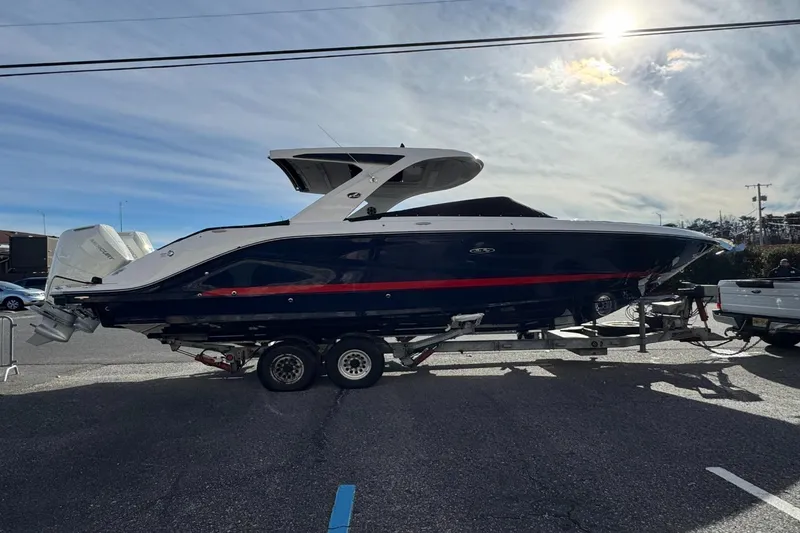 Slide: The Image of Sea Ray SLX 310 Outboard 2026 - 5