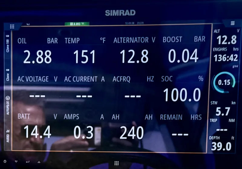 Slide: The Image of X-Yachts POWER 33 2021 - 27