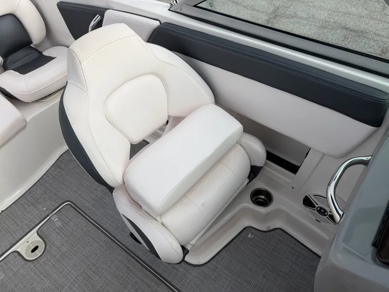 Slide: The Image of Chaparral 19 FISH AND SKI 2019 - 20