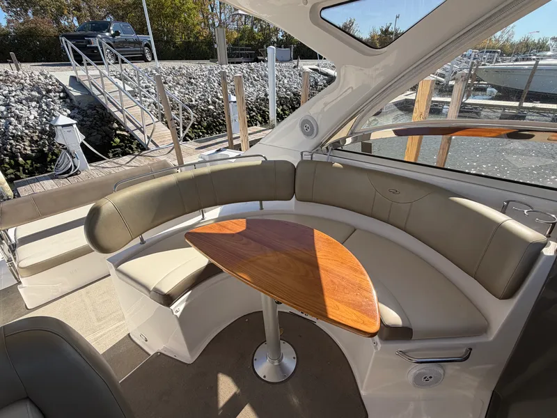 Slide: The Image of Regal 3760 COMMODORE 2010 - 12