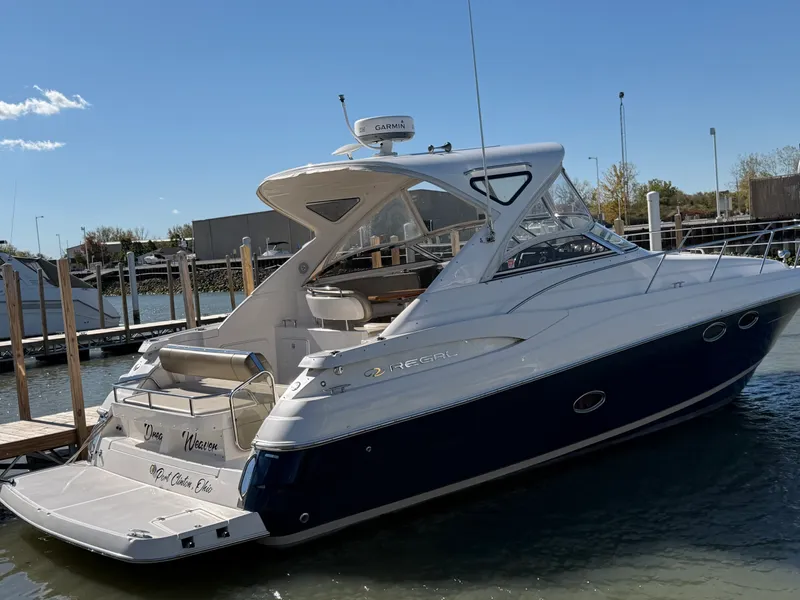 Slide: The Image of Regal 3760 COMMODORE 2010 - 2