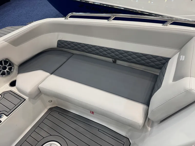 Slide: The Image of Starcraft SVX 211 OB 2026 - 2