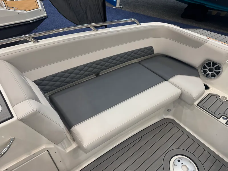 Slide: The Image of Starcraft SVX 211 OB 2026 - 3