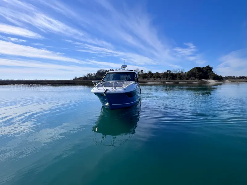 Slide: The Image of Sea Ray Sundancer 320 Outboard 2026 - 2