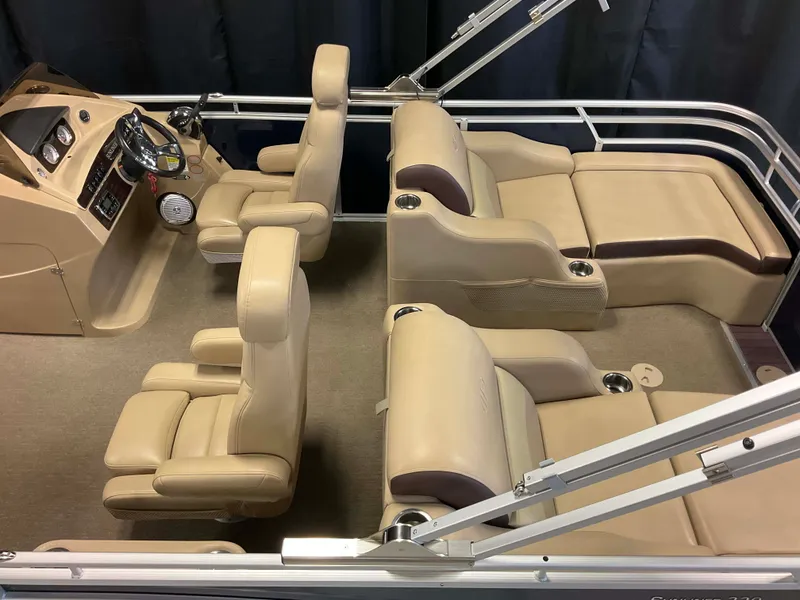 Slide: The Image of Harris Sunliner 220 2014 - 12