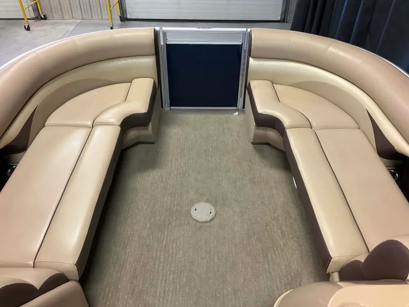 Slide: The Image of Harris Sunliner 220 2014 - 23