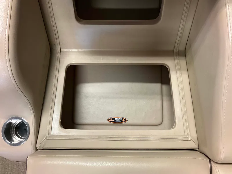 Slide: The Image of Harris Sunliner 220 2014 - 50