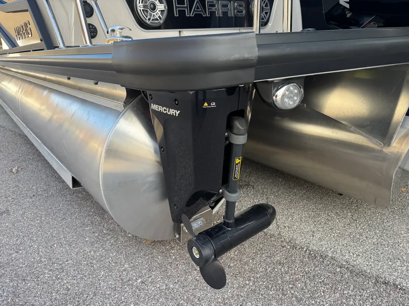 Slide: The Image of Harris Grand Mariner 250 2026 - 20