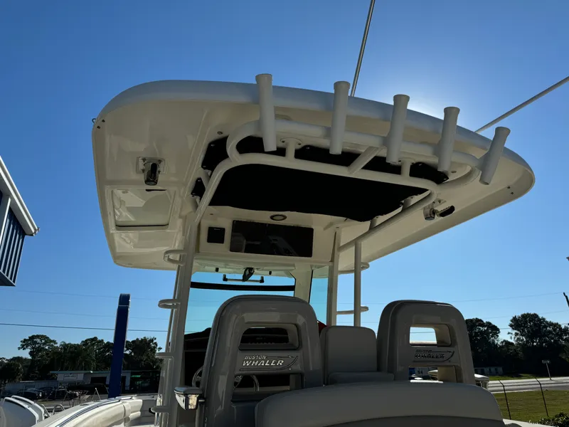 Slide: The Image of Boston Whaler 330 Outrage 2019 - 8
