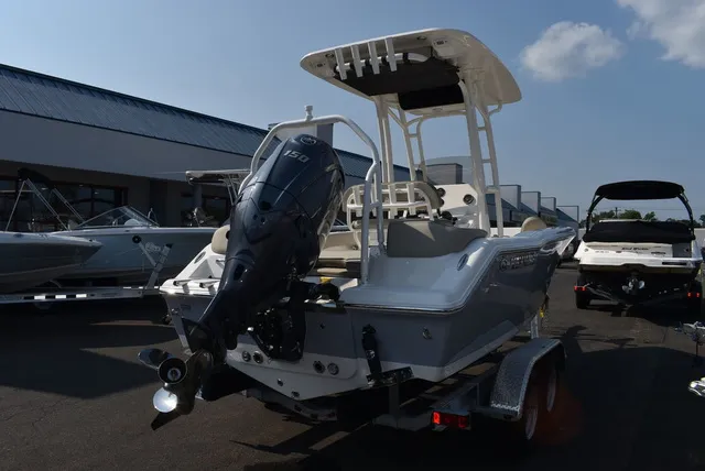 Slide: The Image of Key West Boats 203 FS 2024 - 3