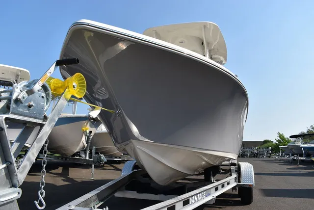 Slide: The Image of Key West Boats 203 FS 2024 - 61