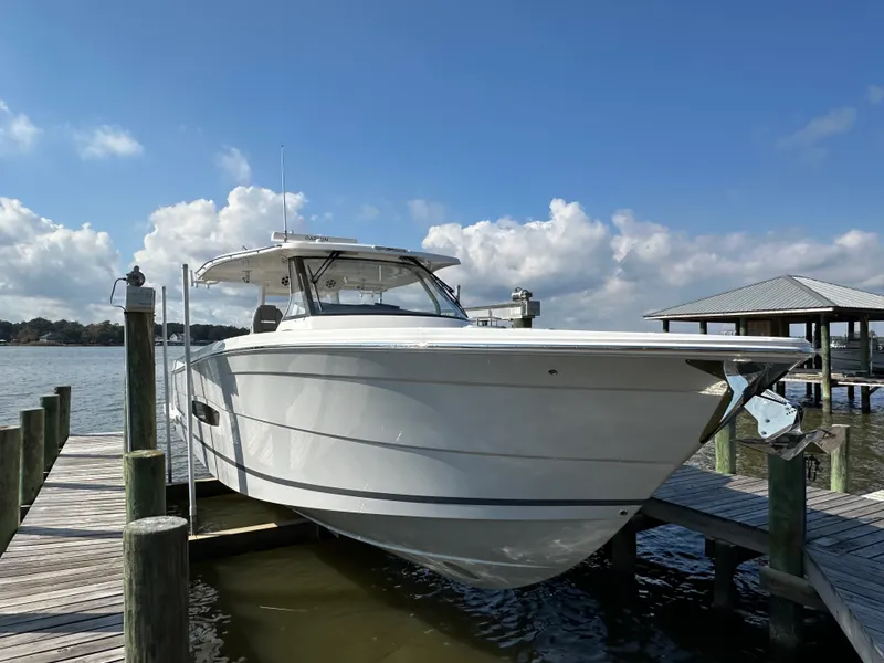 The Image of Regal 38 SAV 2026 - 0