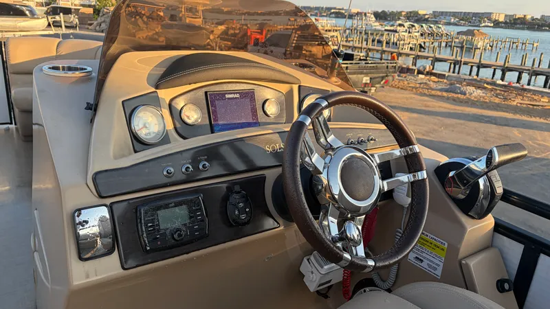 Slide: The Image of Harris SL240 2018 - 20