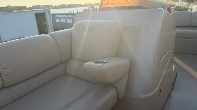 Slide: The Image of Harris SL240 2018 - 33