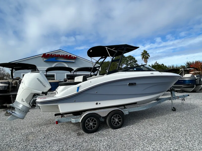 Slide: The Image of Sea Ray SPX 210 Outboard 2026 - 3