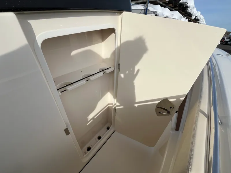 Slide: The Image of Scout 288 LXF 2026 - 15