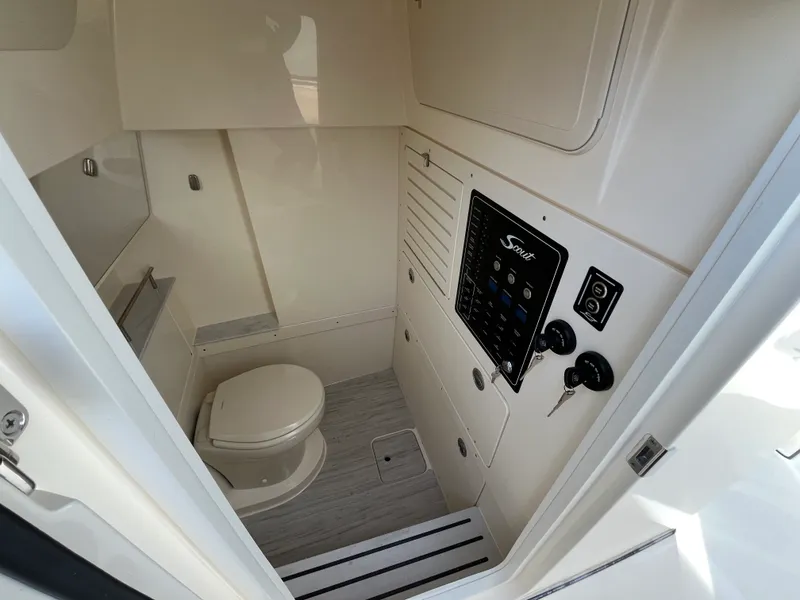 Slide: The Image of Scout 288 LXF 2026 - 19