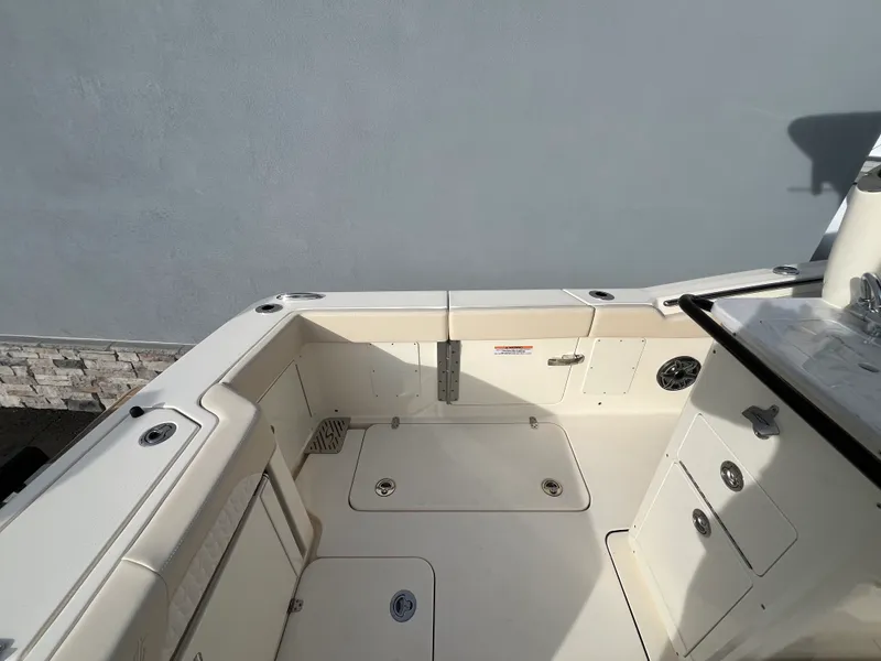 Slide: The Image of Scout 288 LXF 2026 - 6