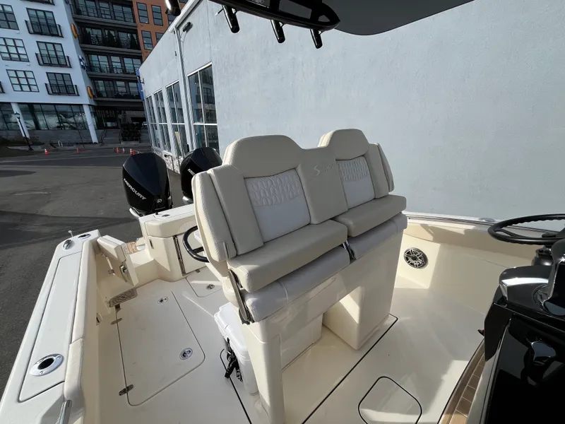 Slide: The Image of Scout 288 LXF 2026 - 9