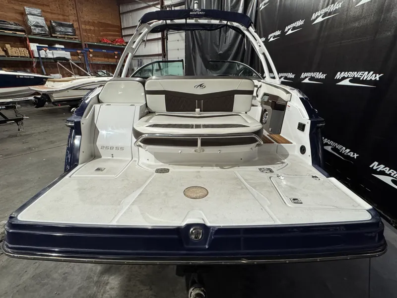 Slide: The Image of Monterey 258SS 2018 - 5