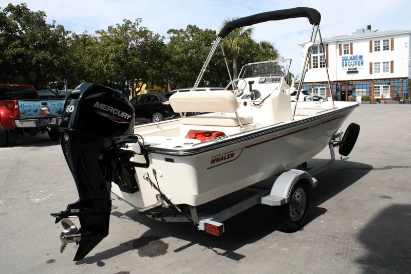 Slide: The Image of Boston Whaler 150 Montauk 2025 - 4
