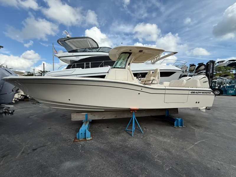 The Image of Grady-White 281 CE 2026 - 0