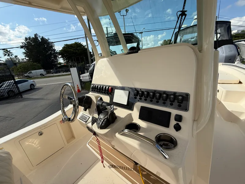 Slide: The Image of Grady-White 281 CE 2026 - 4