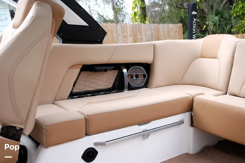 Slide: The Image of Mastercraft X22 Saltwater Edition 2022 - 13597257