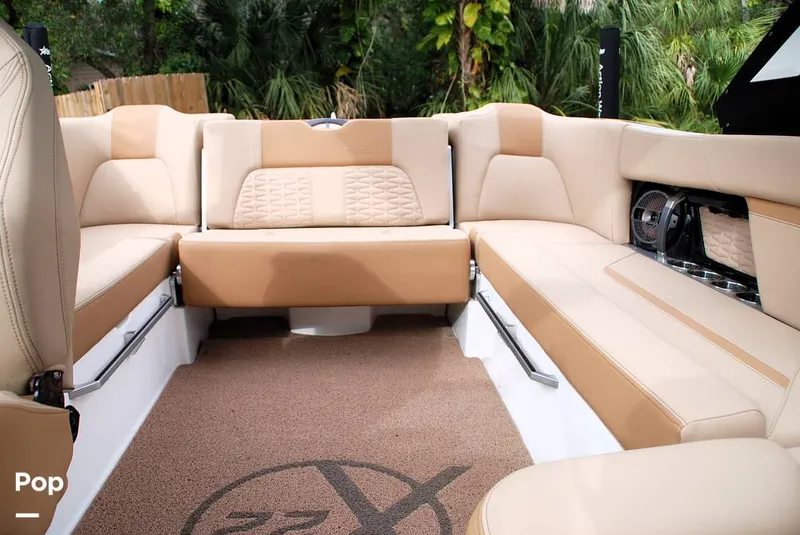 Slide: The Image of Mastercraft X22 Saltwater Edition 2022 - 13597260