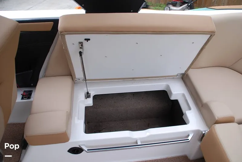 Slide: The Image of Mastercraft X22 Saltwater Edition 2022 - 13597264