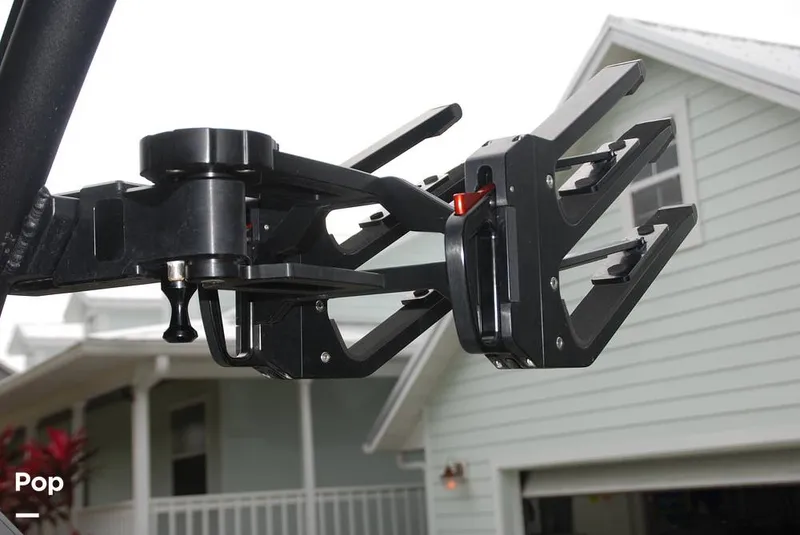 Slide: The Image of Mastercraft X22 Saltwater Edition 2022 - 13597271