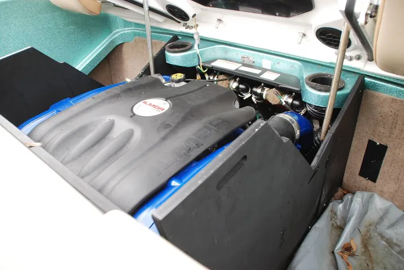 Slide: The Image of Mastercraft X22 Saltwater Edition 2022 - 13597276