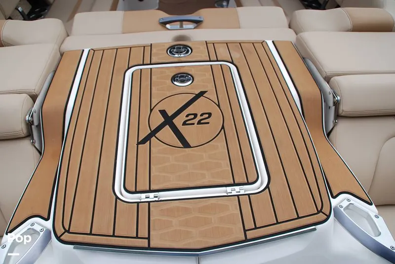 Slide: The Image of Mastercraft X22 Saltwater Edition 2022 - 13597279