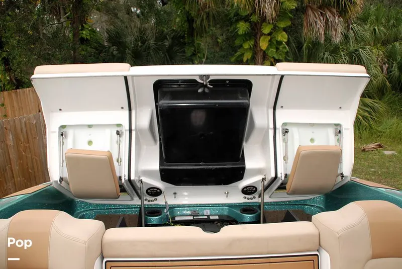 Slide: The Image of Mastercraft X22 Saltwater Edition 2022 - 13597287