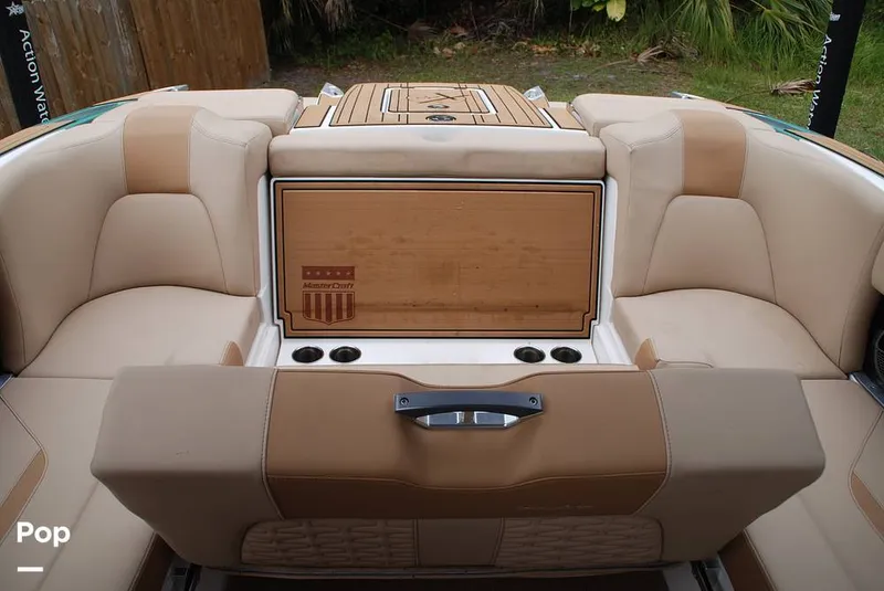 Slide: The Image of Mastercraft X22 Saltwater Edition 2022 - 13597290