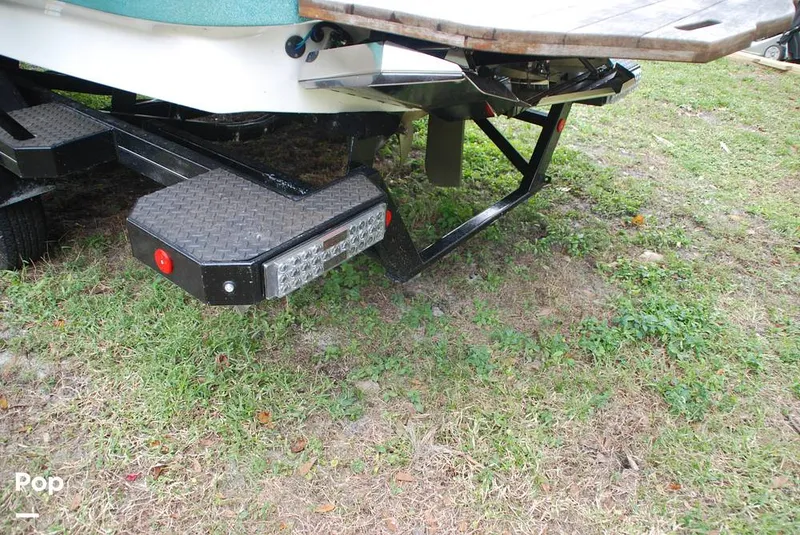 Slide: The Image of Mastercraft X22 Saltwater Edition 2022 - 13597311