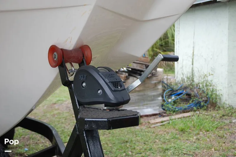 Slide: The Image of Mastercraft X22 Saltwater Edition 2022 - 13597314