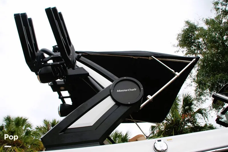 Slide: The Image of Mastercraft X22 Saltwater Edition 2022 - 13597322