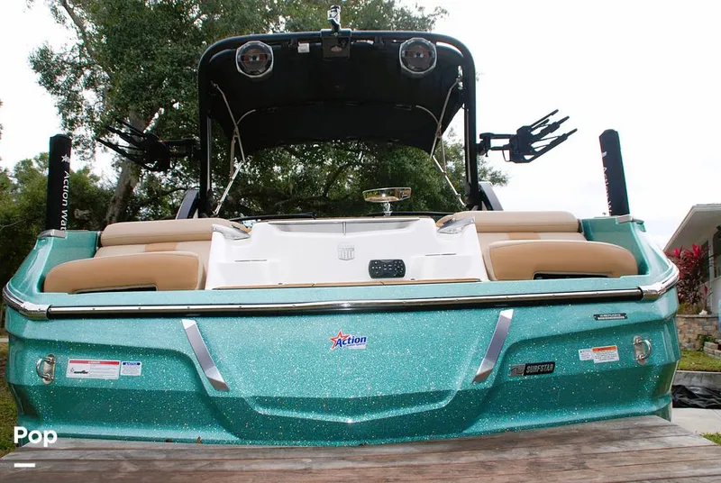 Slide: The Image of Mastercraft X22 Saltwater Edition 2022 - 13597191