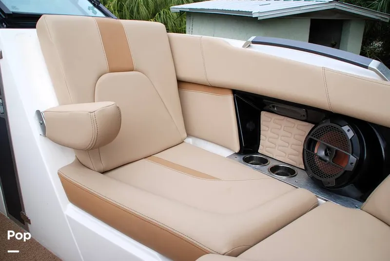 Slide: The Image of Mastercraft X22 Saltwater Edition 2022 - 13597225