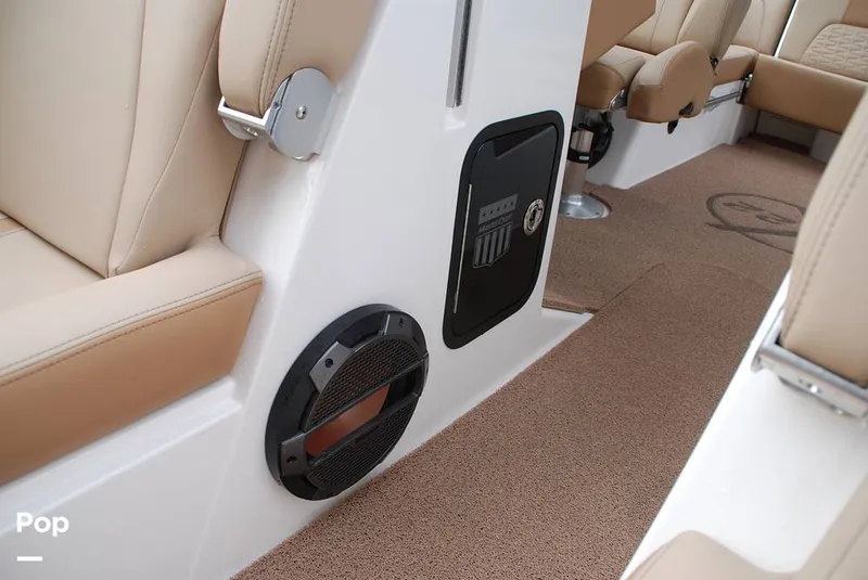 Slide: The Image of Mastercraft X22 Saltwater Edition 2022 - 13597228