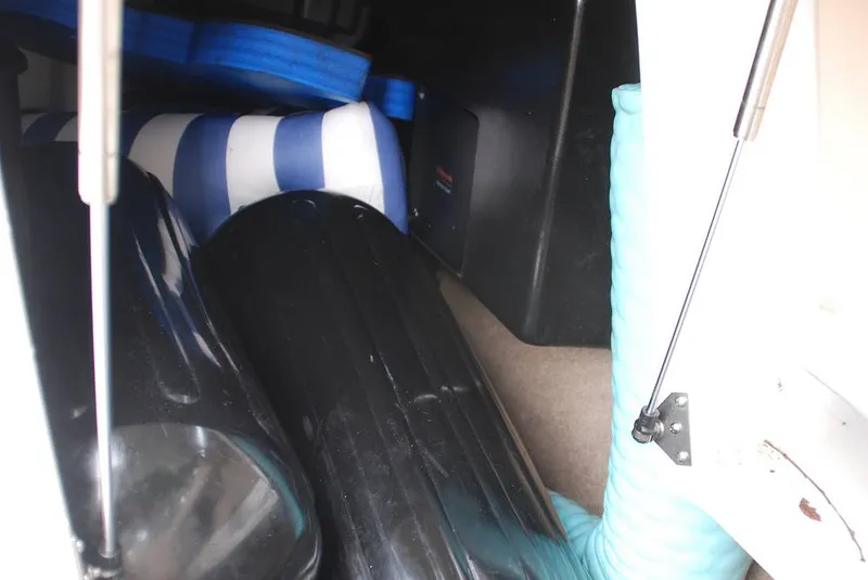 Slide: The Image of Mastercraft X22 Saltwater Edition 2022 - 13597233