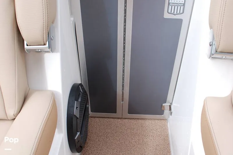 Slide: The Image of Mastercraft X22 Saltwater Edition 2022 - 13597238