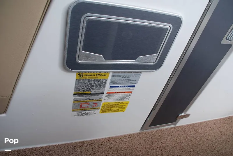 Slide: The Image of Mastercraft X22 Saltwater Edition 2022 - 13597242